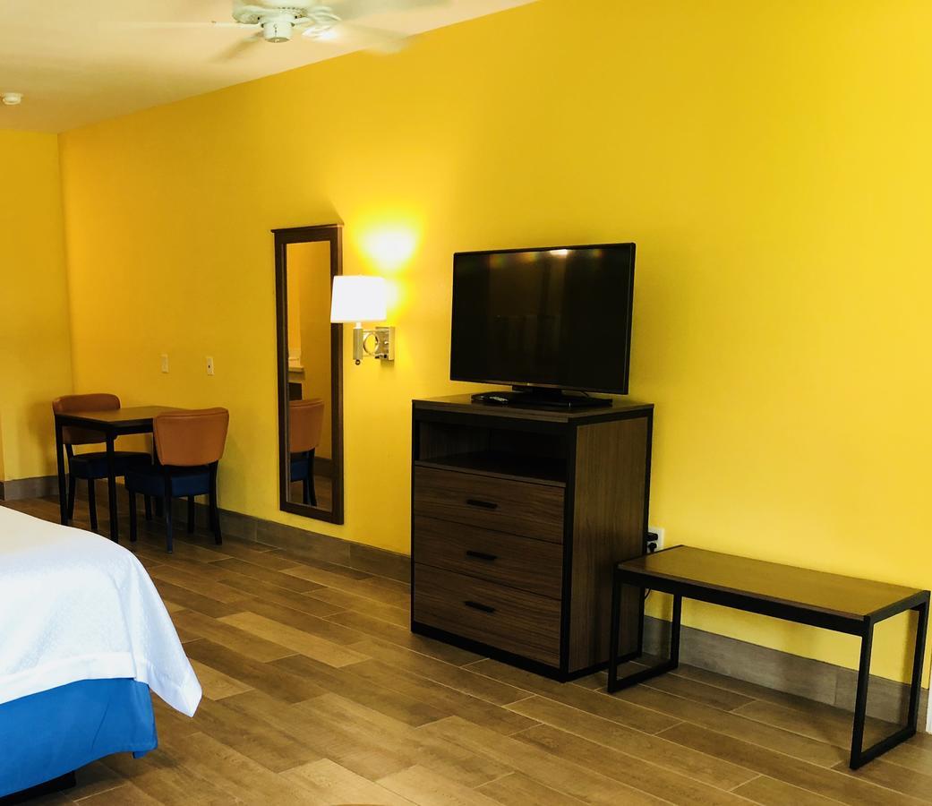 Days Inn By Wyndham Port Aransas Tx Bagian luar foto