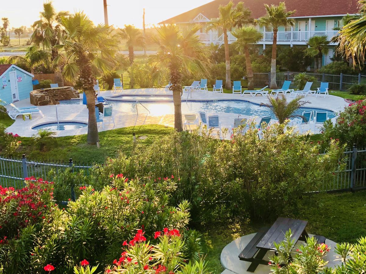 Days Inn By Wyndham Port Aransas Tx Bagian luar foto
